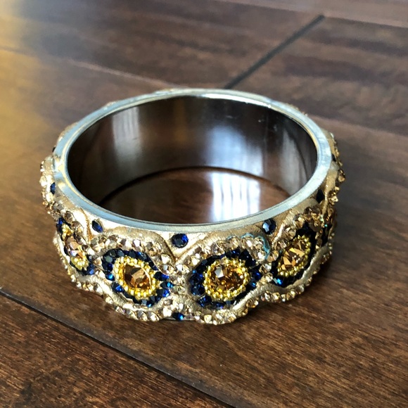 Chamak by Priya Kakkar Gold Bangle - Picture 7 of 7